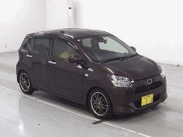 Daihatsu Mira e:S LA350S 2022